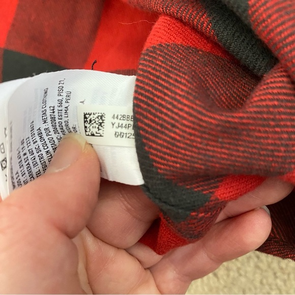 American Eagle Men’s Long Sleeve Plaid Flannel Button Up Red Shirt Lumberjack M - Picture 10 of 10